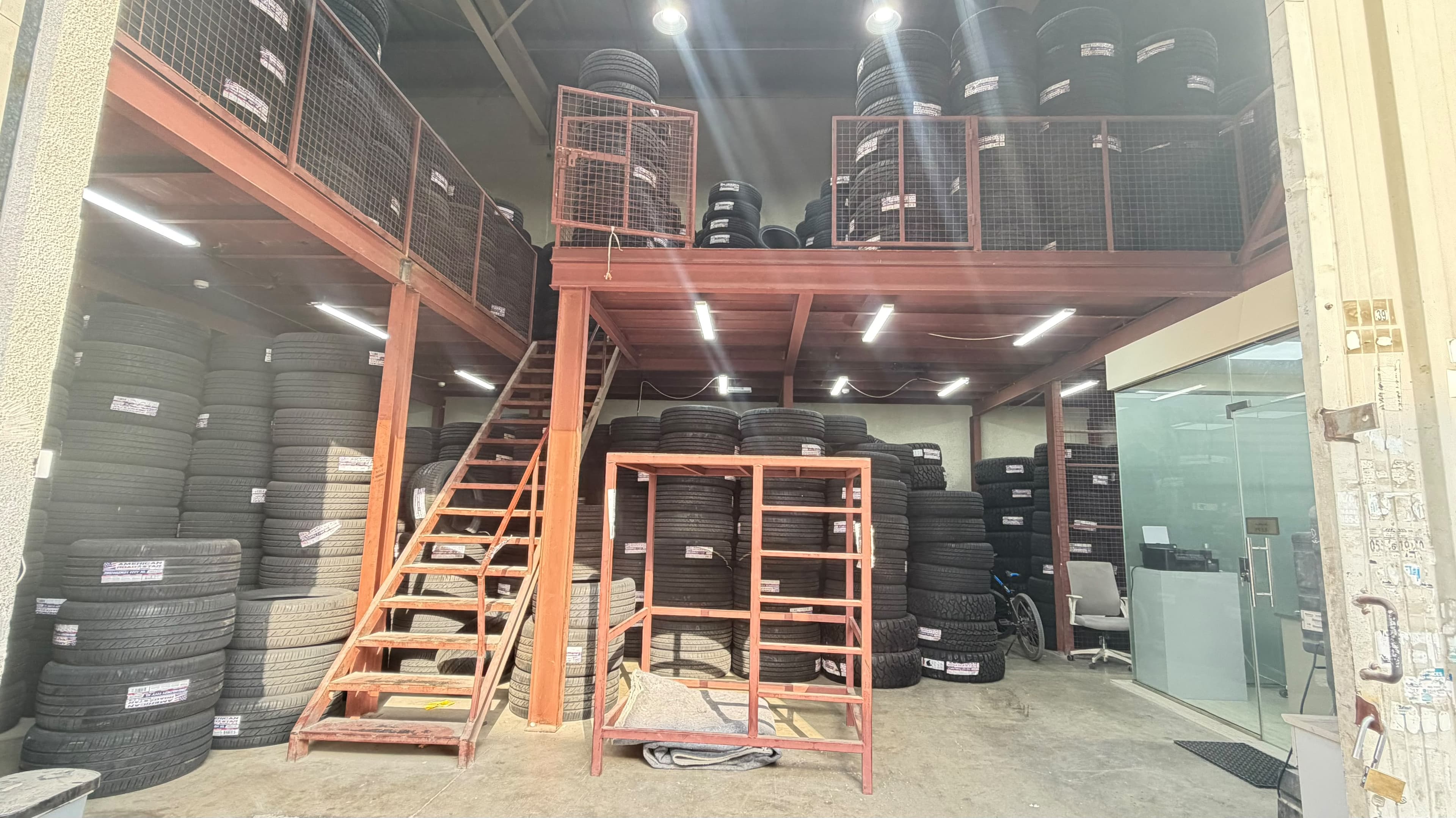Forklift & Industrial Tyres
